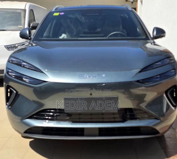 New BYD Sealion 7 DM 2025 Gray