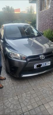Toyota Yaris 2016 Gray for sale