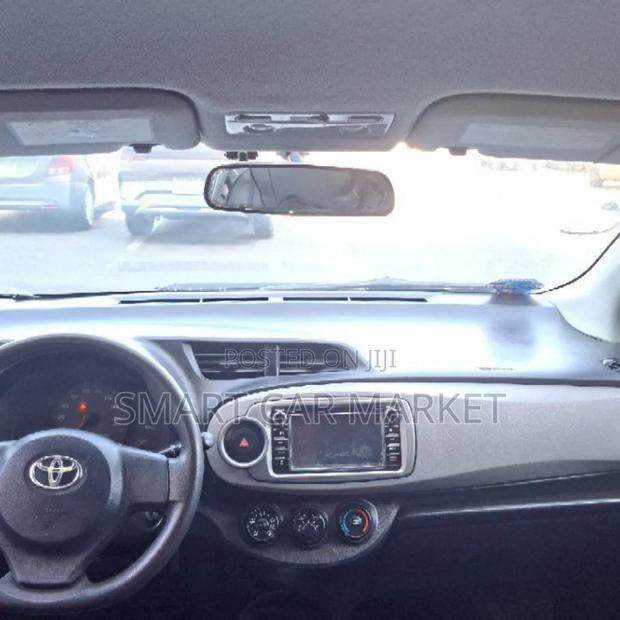Toyota Yaris 2011 White