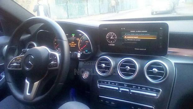 Mercedes-Benz C180 2020 Silver