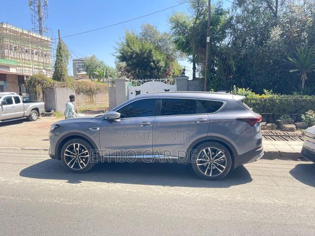 Jetour X70 Plus 2025 Gray