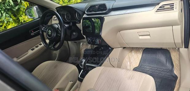 Suzuki Dzire 2022 Gray