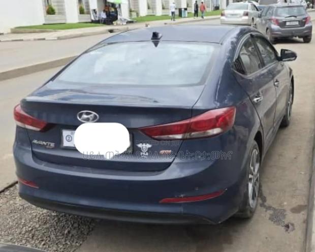 Hyundai Avante 2017 Gray