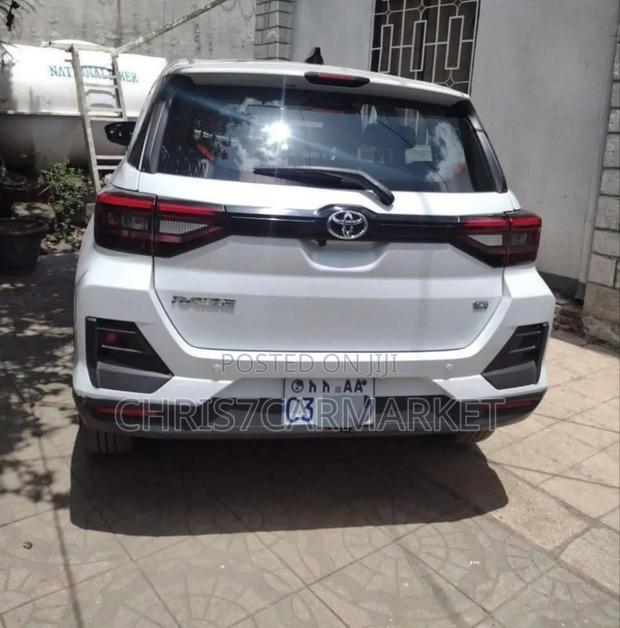 Toyota Raize 1.2 FWD 2023 White