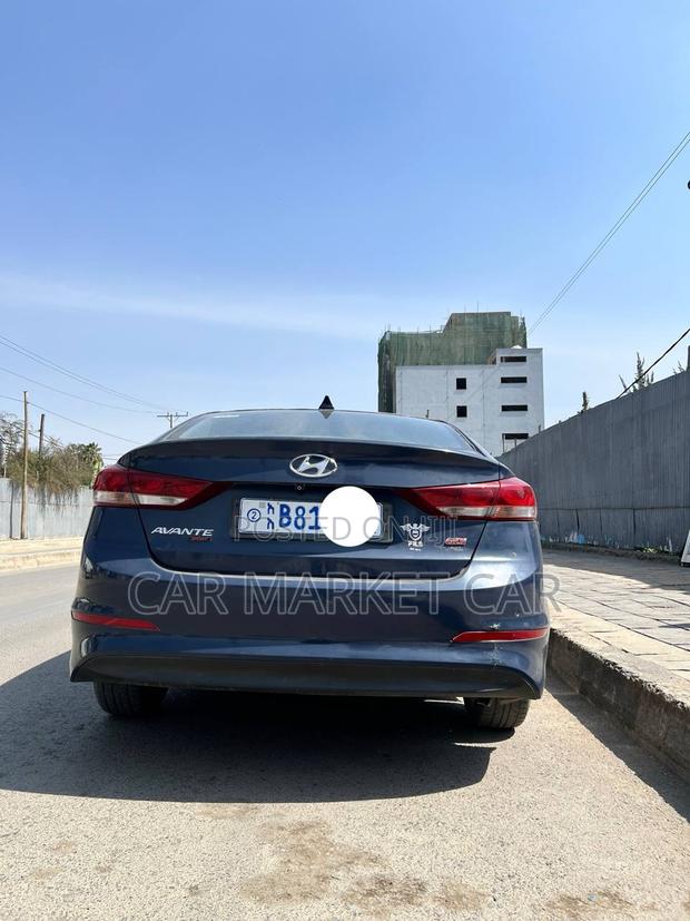 Hyundai Avante 2016 Gray