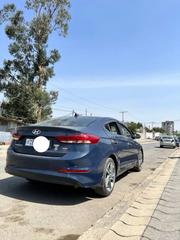 Hyundai Avante 2016 Blue for sale