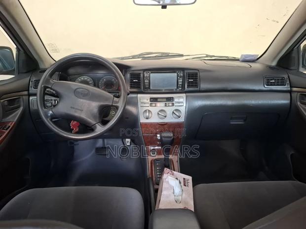Toyota Corolla 2007 Gold