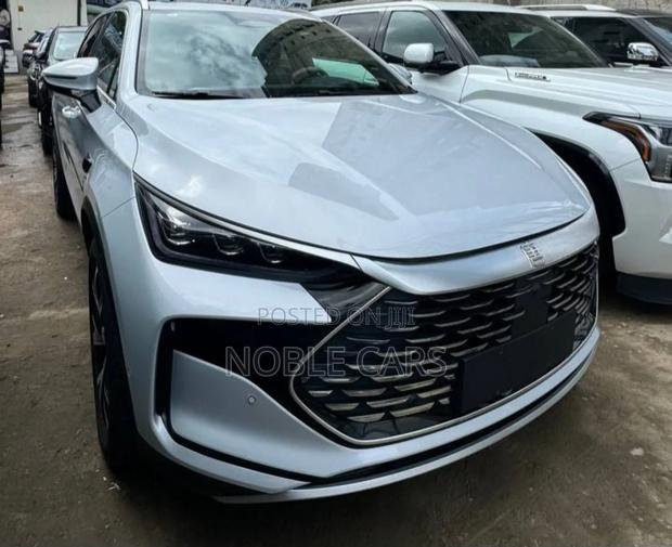 New BYD Tang DM-i 2025 White