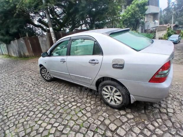 Toyota Corolla 2004 Silver