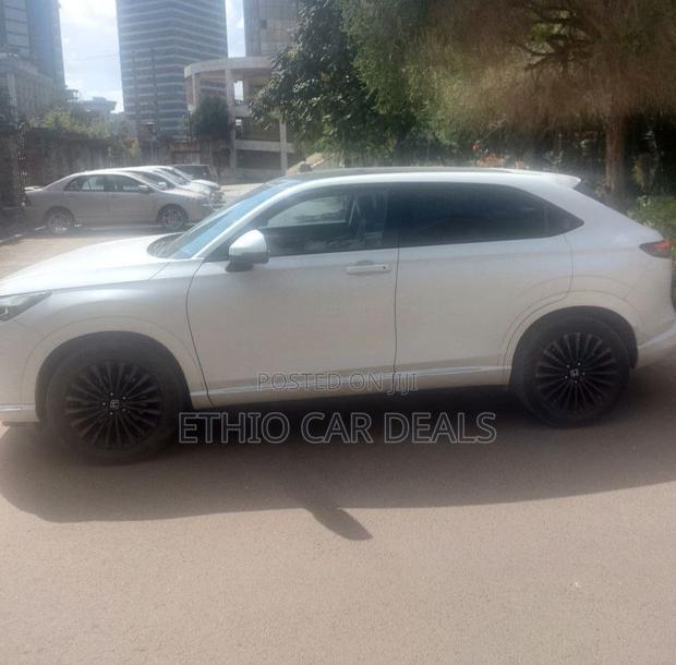 Honda e:NS1 68.8 kWh FWD 2023 White