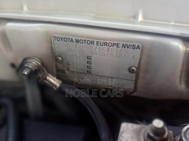 Toyota Hilux 2013 Gold