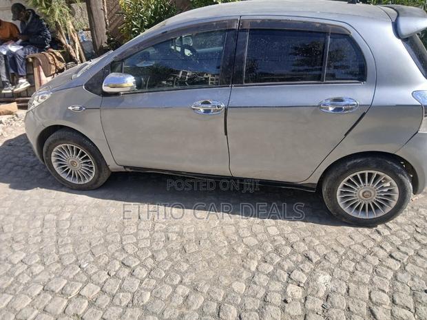 Toyota Yaris 1.3 HB T3 Spirit 2007 Silver