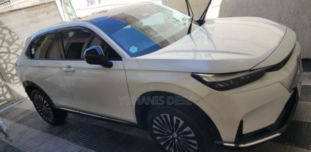 Honda e:NS1 2023 White