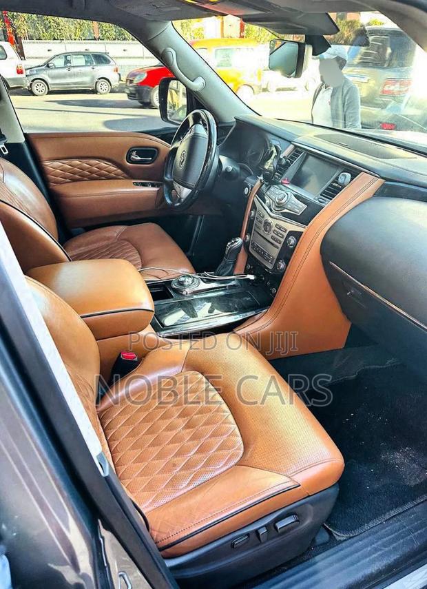 Infiniti QX80 2018 Gray