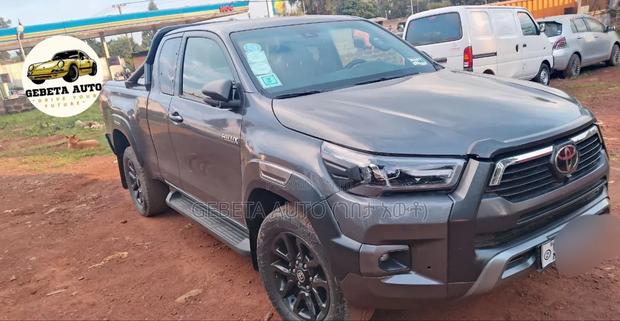 Toyota Hilux 2022