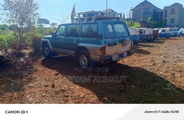 Nissan Patrol 1993 Blue