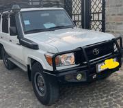 Toyota Land Cruiser 2018 Off white for sale