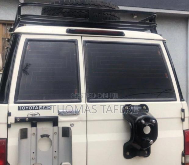Toyota Land Cruiser 2018 Off white