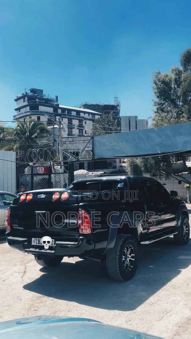 Toyota Tacoma 2013 Matt Black