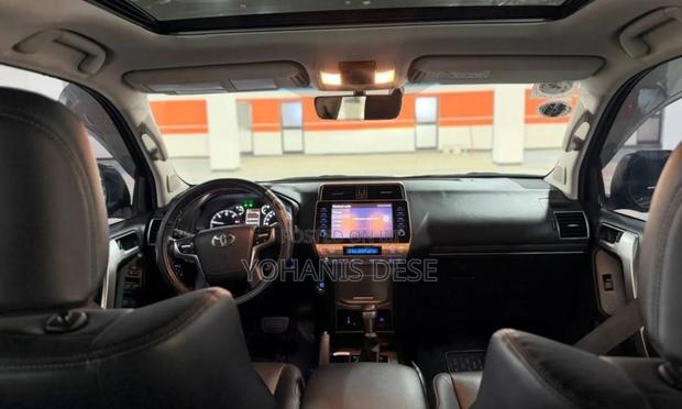 New Toyota Land Cruiser Prado 2024 Black