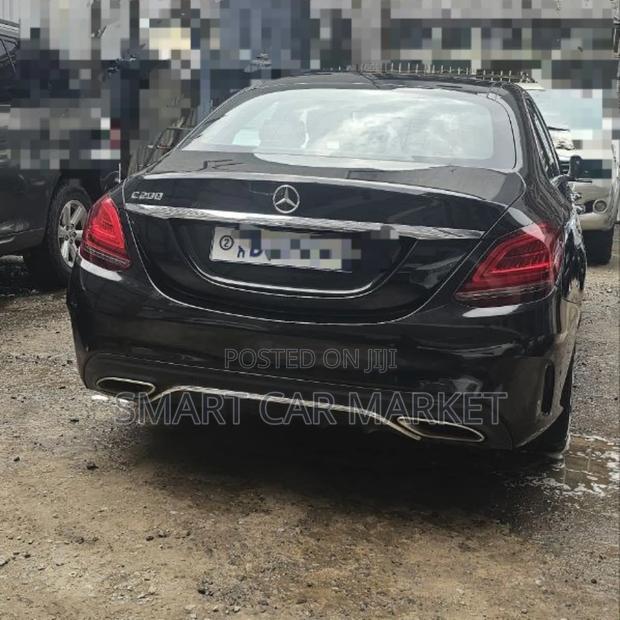 Mercedes-Benz C200 2020 Black