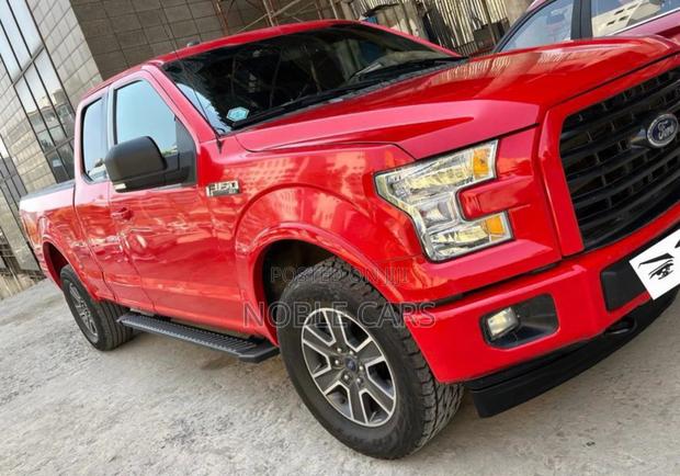 Ford F-150 2016 Red
