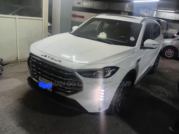 Jetour X70 Plus 2021 White