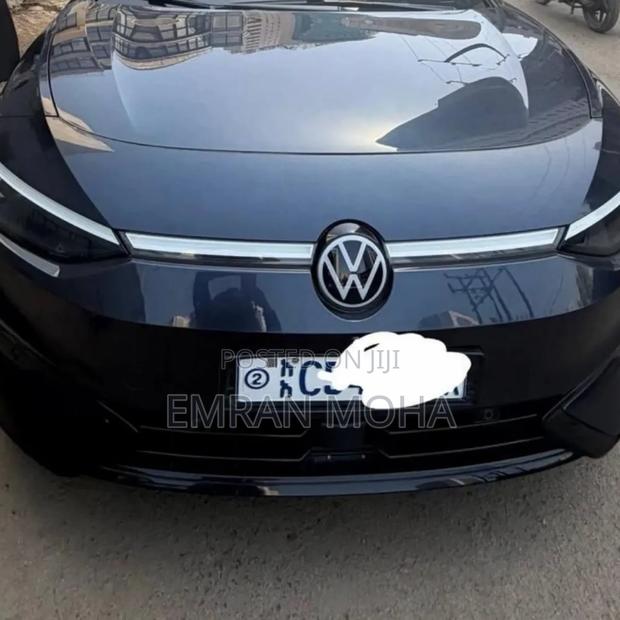 Volkswagen ID.7 2025 Gray