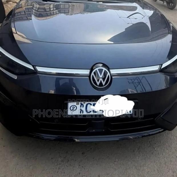 Volkswagen ID.7 2025 Gray
