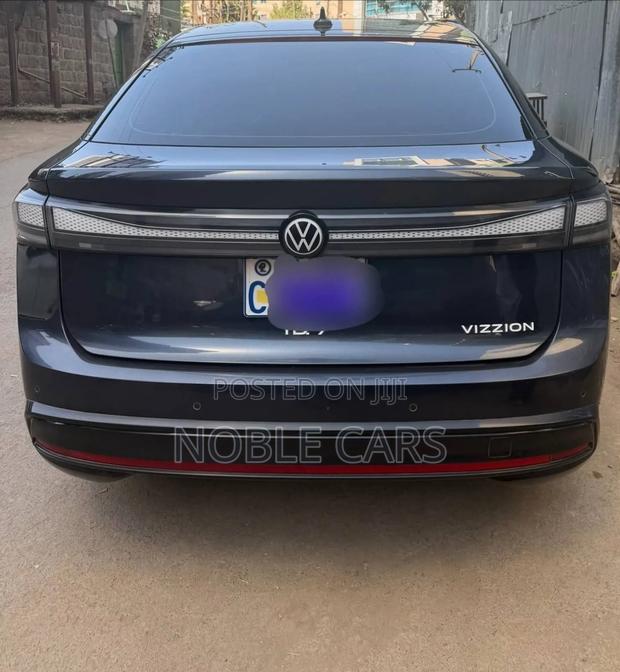 Volkswagen ID.7 2025 Blue