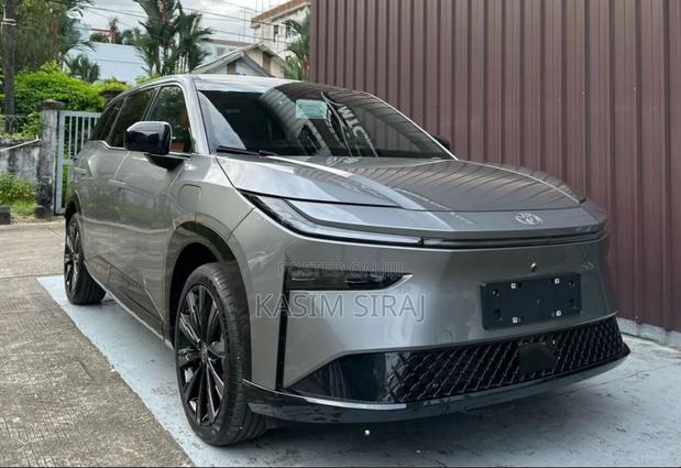 New Toyota bZ3 2025 Silver