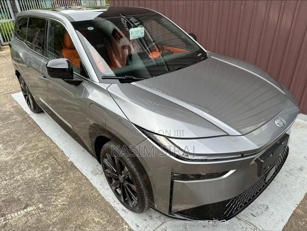 New Toyota bZ3 2025 Silver