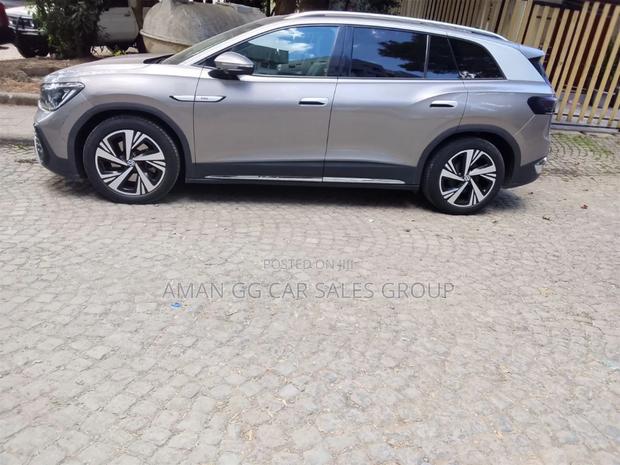 Volkswagen ID.6 2022 Gray