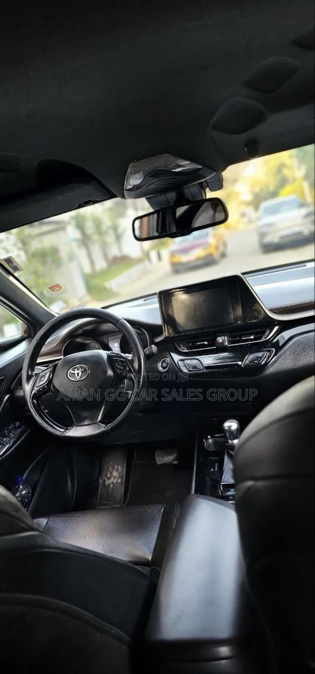 Toyota C-HR 2017 Matt Black
