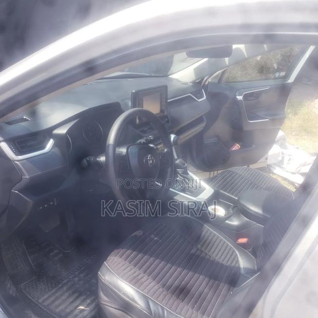 Toyota RAV4 Adventure 2021 Silver