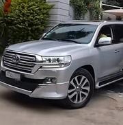 Toyota Land Cruiser 2017 Silver for sale