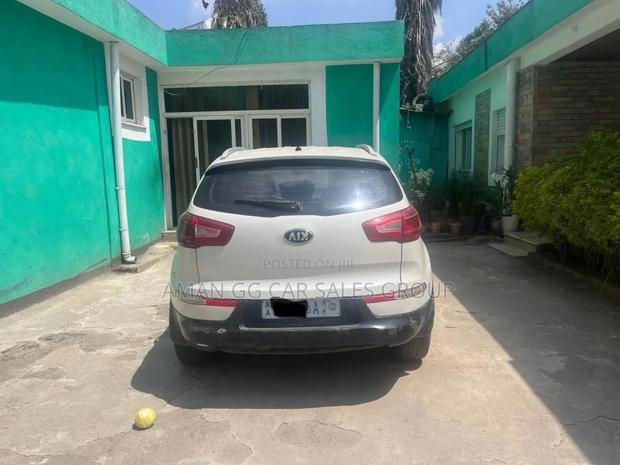 Kia Sportage 2012 Gray
