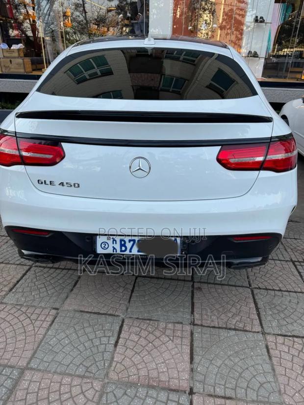 Mercedes-Benz GLE-Class 2016 White