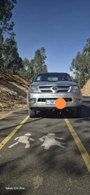 Toyota Hilux 2007 Teal for sale