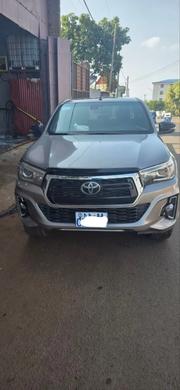 Toyota Hilux 2019 Silver for sale