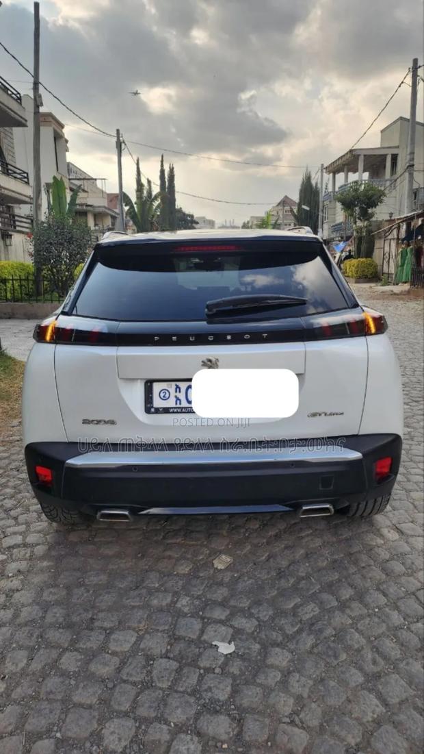 Peugeot 2008 2022 Ivory