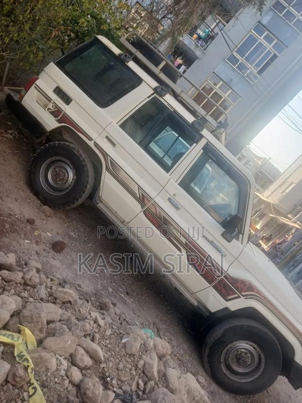 Toyota Land Cruiser 4.5 TD GX-R 2009 White