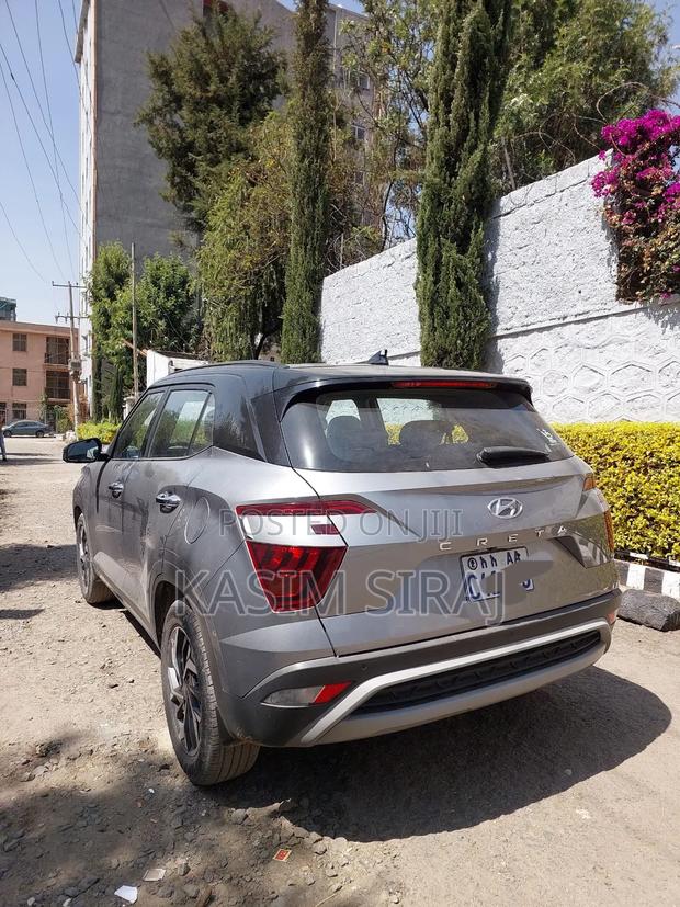 Hyundai Creta 2023 Silver