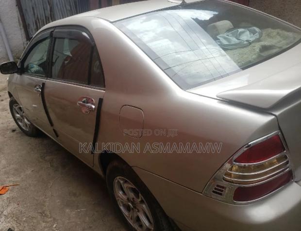 Toyota Corolla 2001 Silver