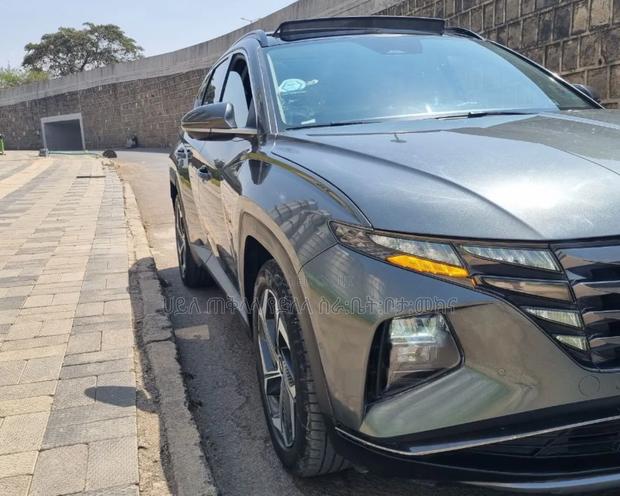 Hyundai Tucson Hybrid 2022 Gray