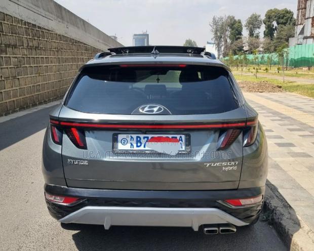 Hyundai Tucson Hybrid 2022 Gray