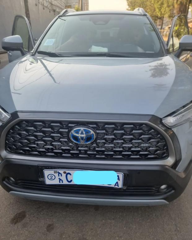Toyota Corolla Cross Hybrid 2023 Blue