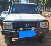 Toyota Land Cruiser 2017 White for sale