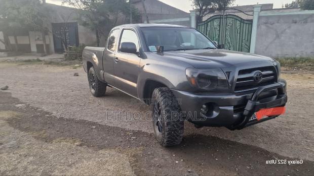 Toyota Tacoma Regular Cab 2011 Black