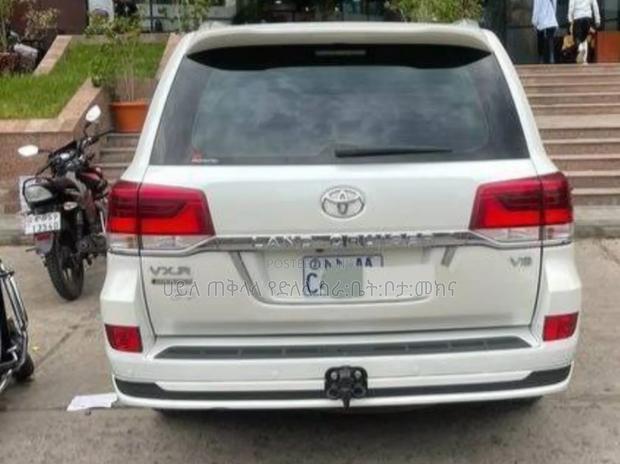 Toyota Land Cruiser 2021 Off white